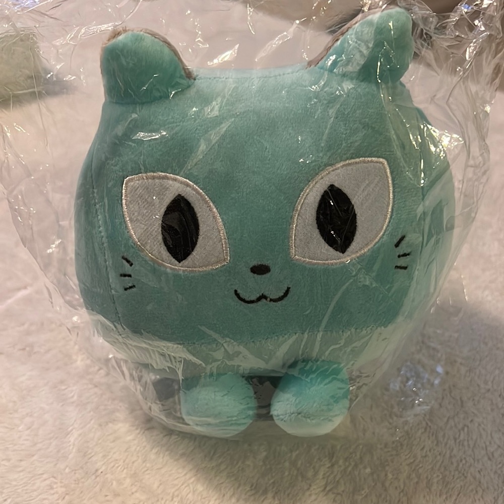 Cute kitty style stuffed animal